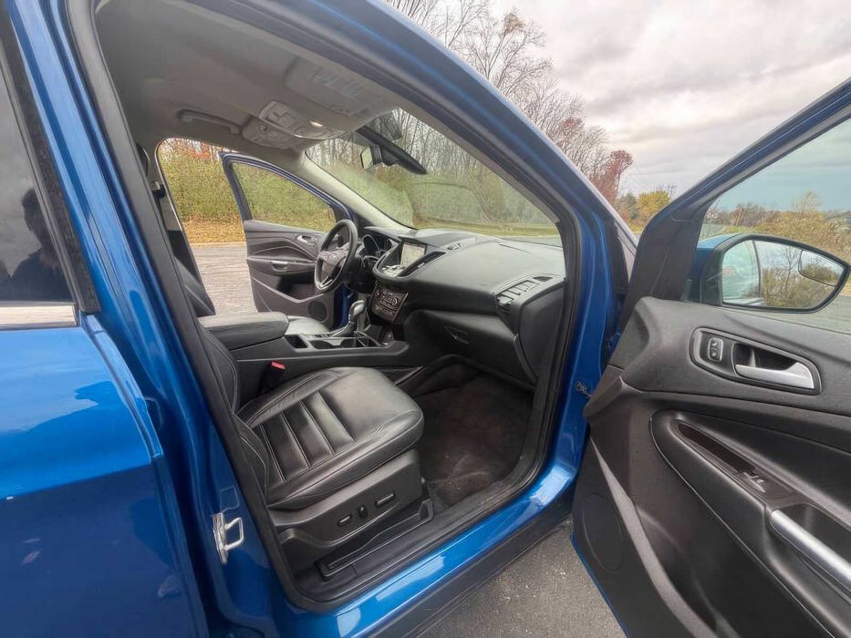 Ford Escape Titanium      2019