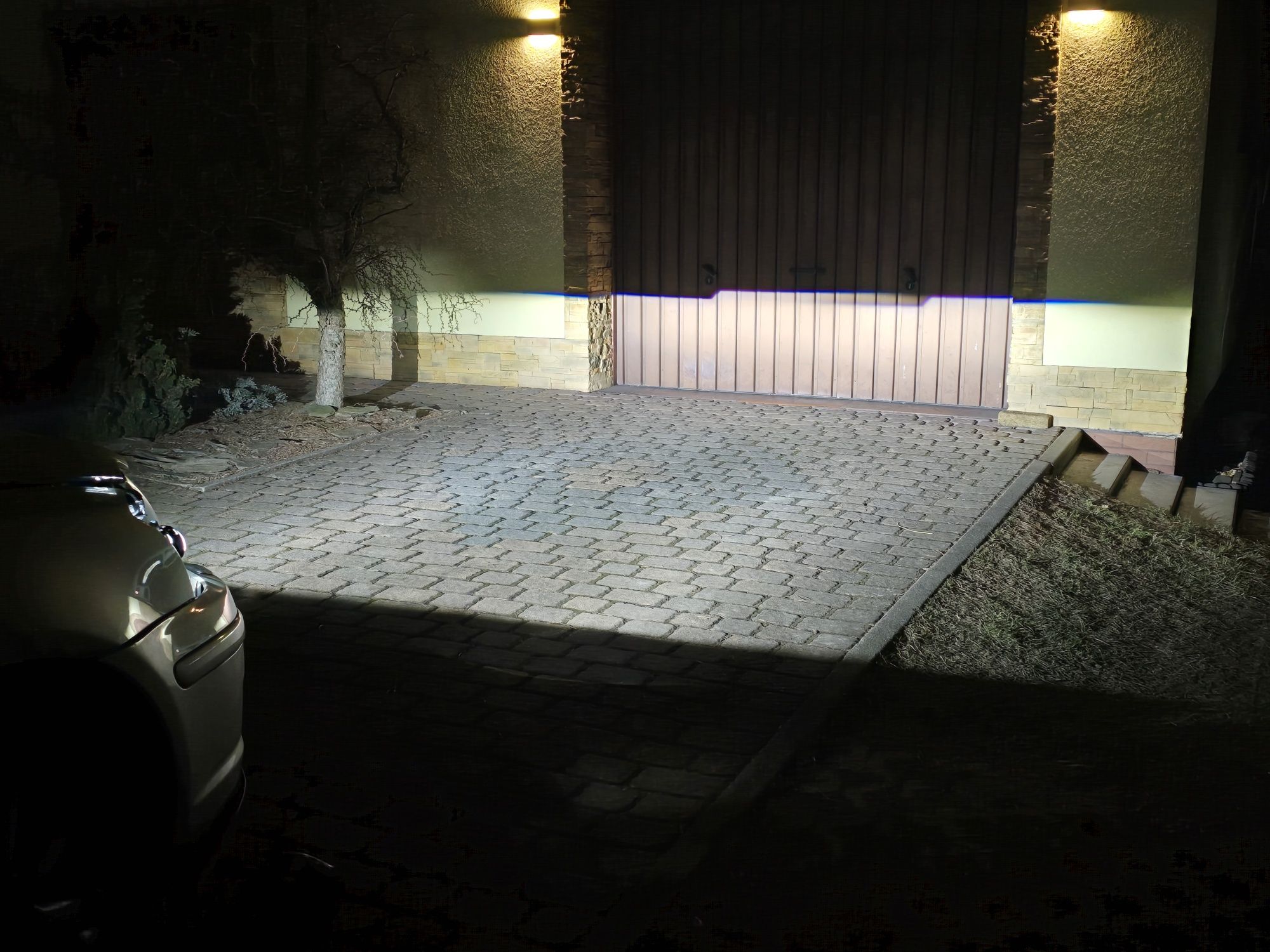 Regeneracja i naprawa reflektorów , lamp , led , xenon , usa, bi led