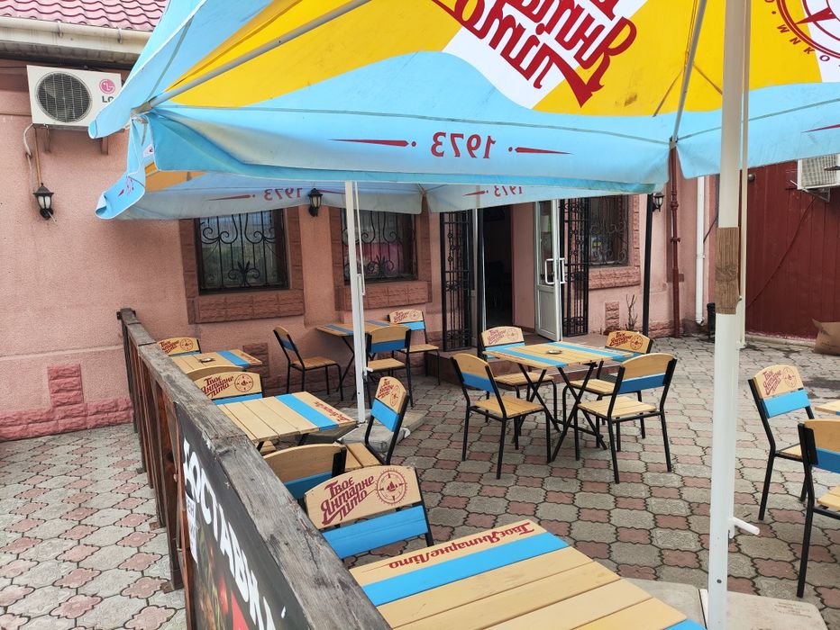 Аренда кафе 100 м2 в центре с летней площадкой, оборудованием и мангал