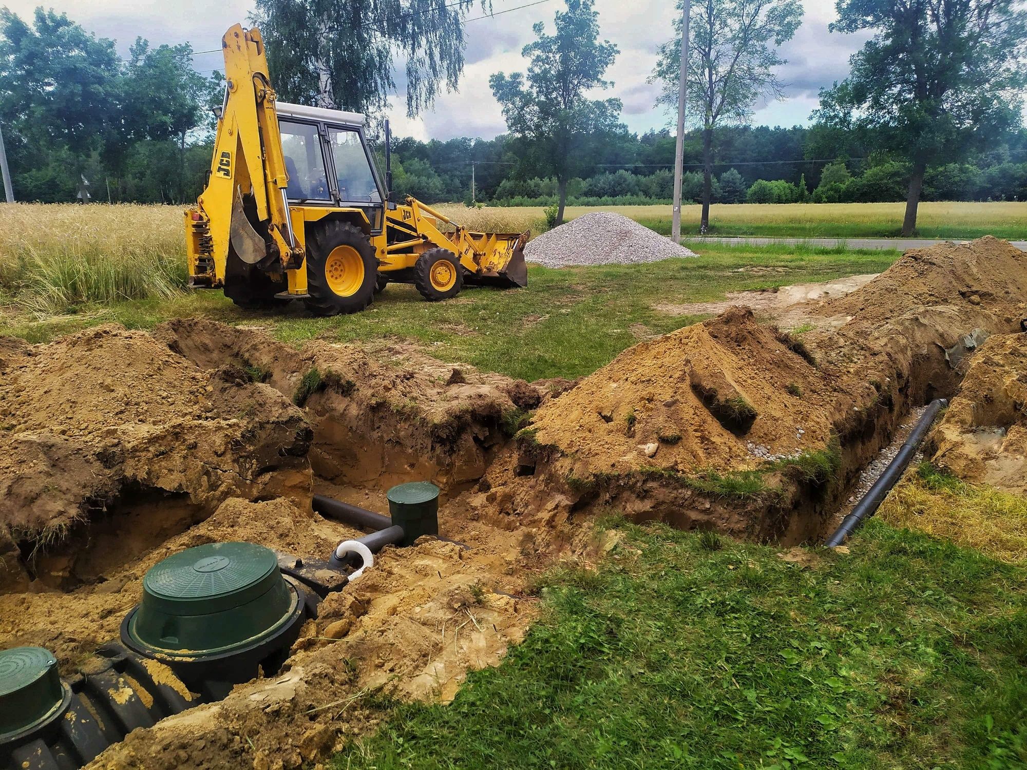 Roboty Ziemne Usługi Koparko Ładowarką Minikoparką Rozbiórki Koparka