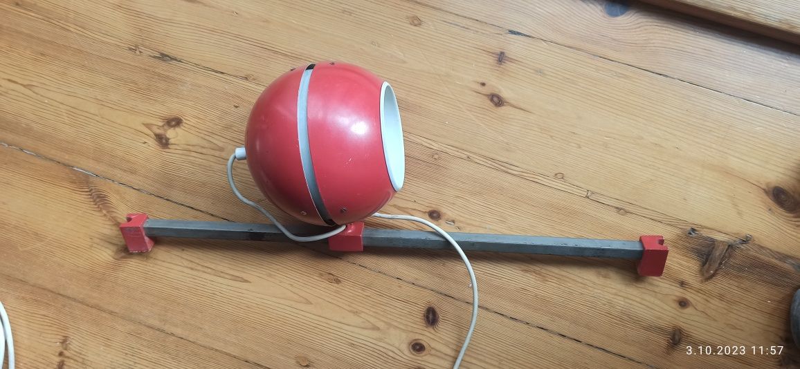 Lampa ścienna lata 70' NRD