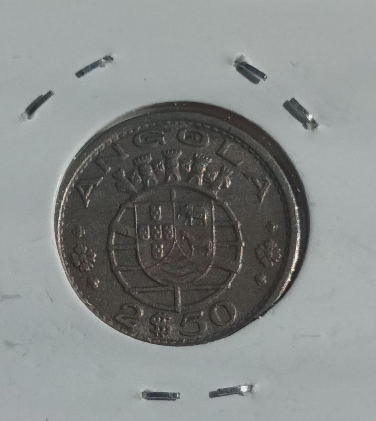 Moeda 2,5 escudos 1967. Ex colónia Angola.