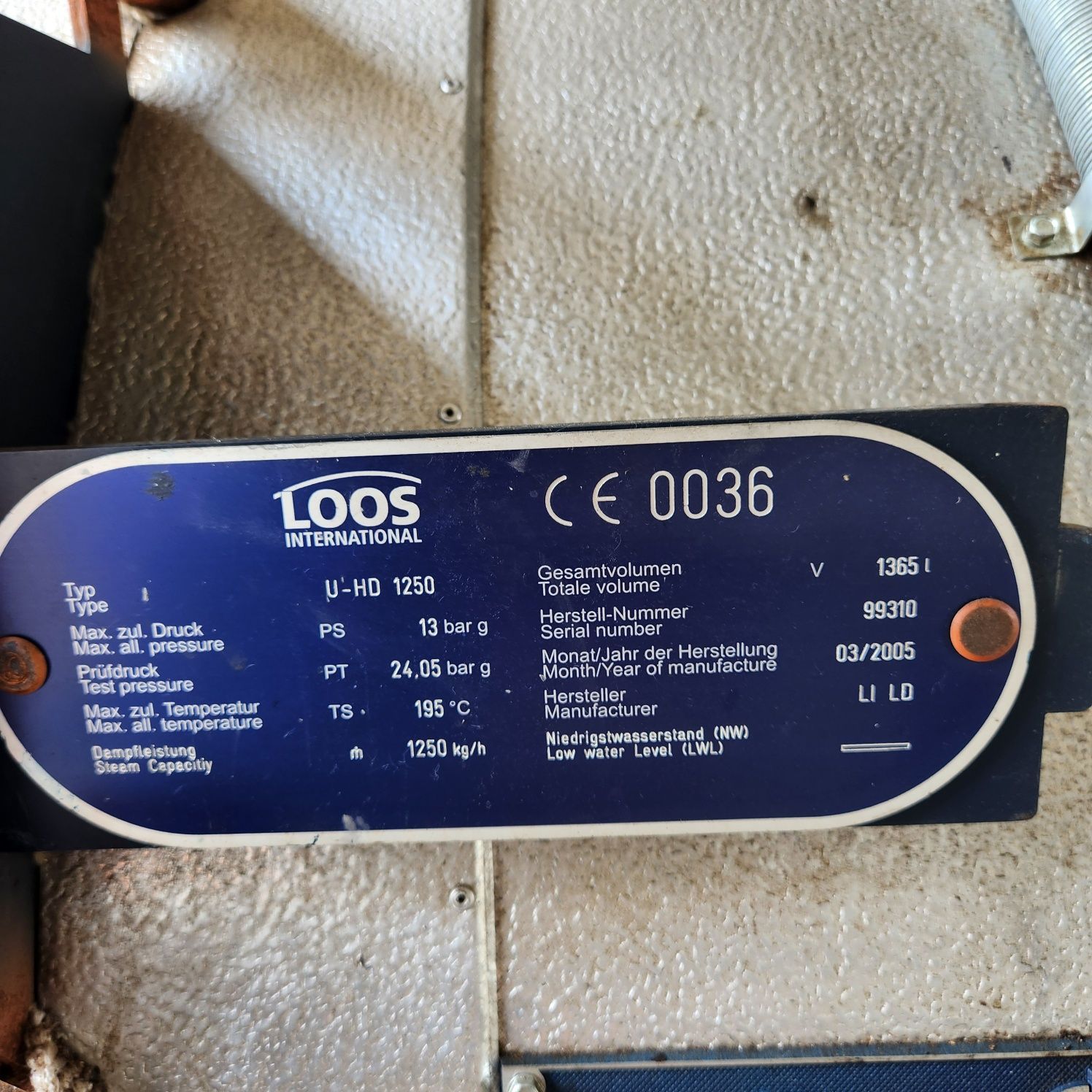Kocioł parowy Loos 1,25t/h 13Bar kotłownia kontenerowa palnik Weishaup
