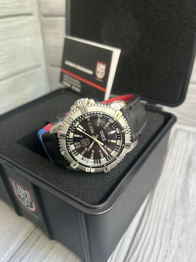 Мужские часы luminox XS.6501.NV