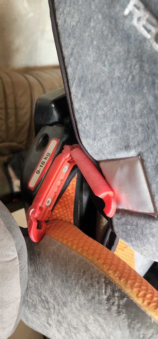 Автокресло Recaro