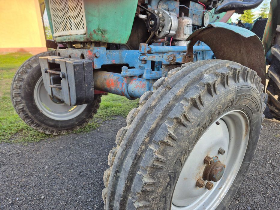 Ciągnik Usrus C-328