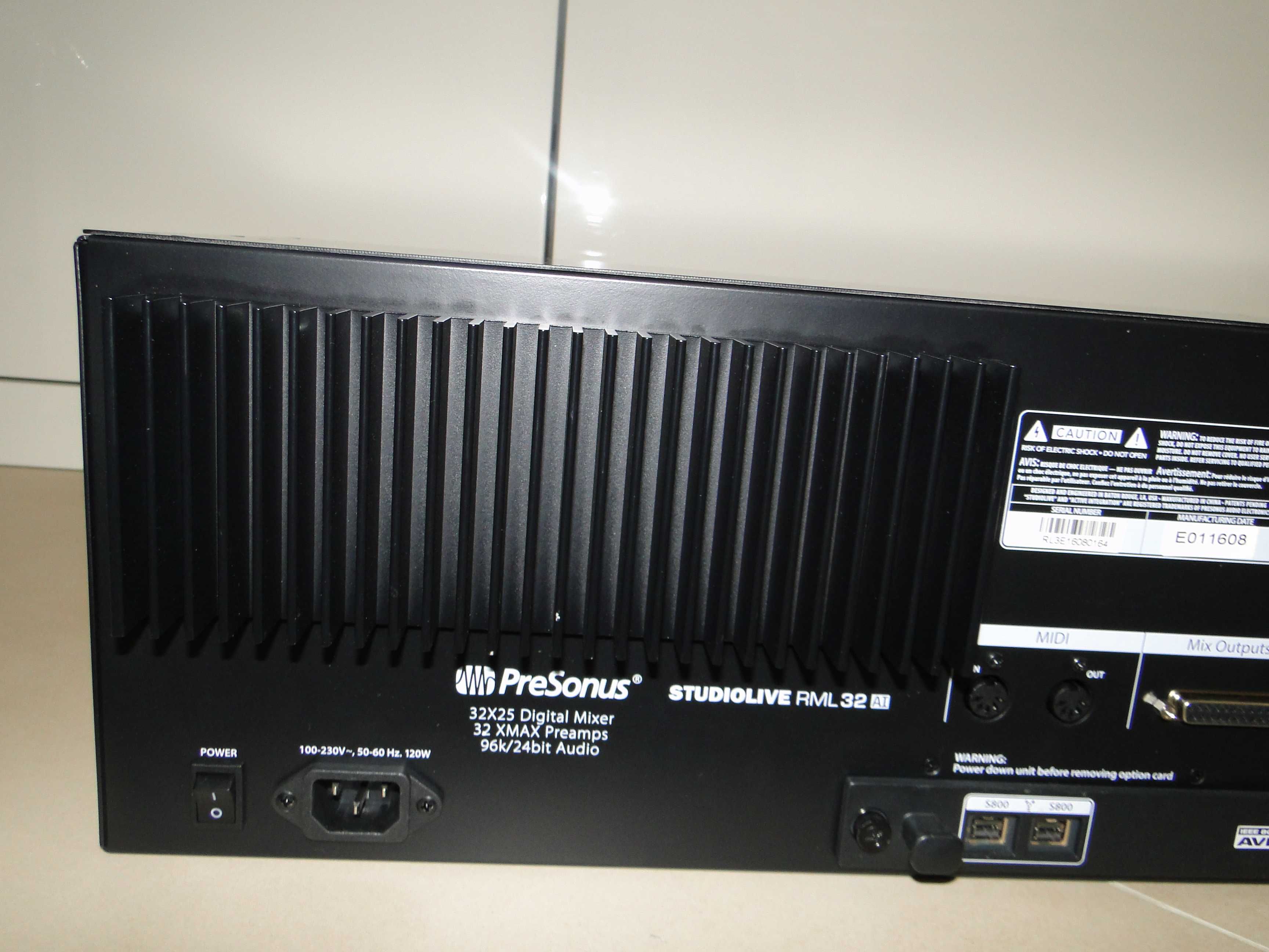 Profesjonalny Mikser Cyfrowy PRESONUS STUDIO LIVE RML32 AI.Okazja