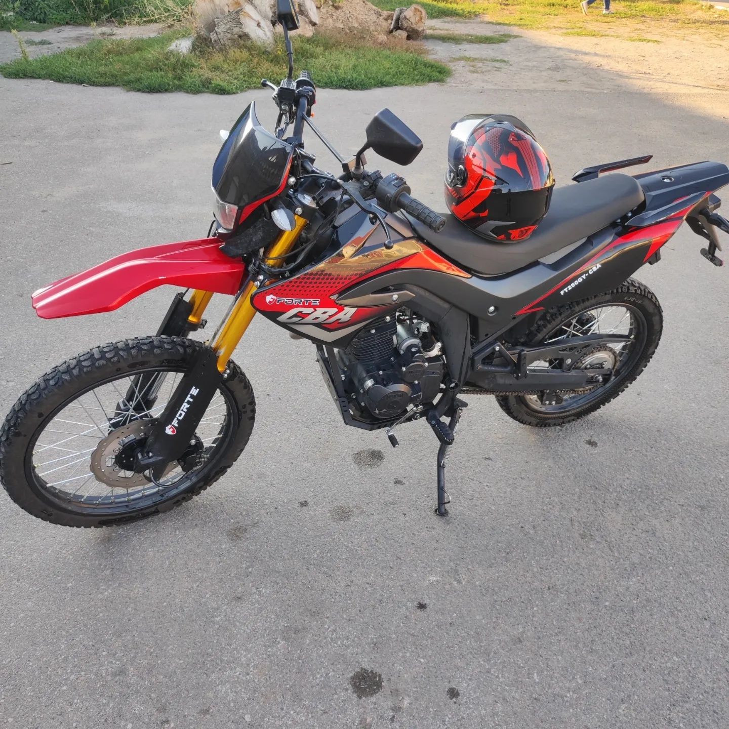 Продам мотоцикл Forte 250 CBA