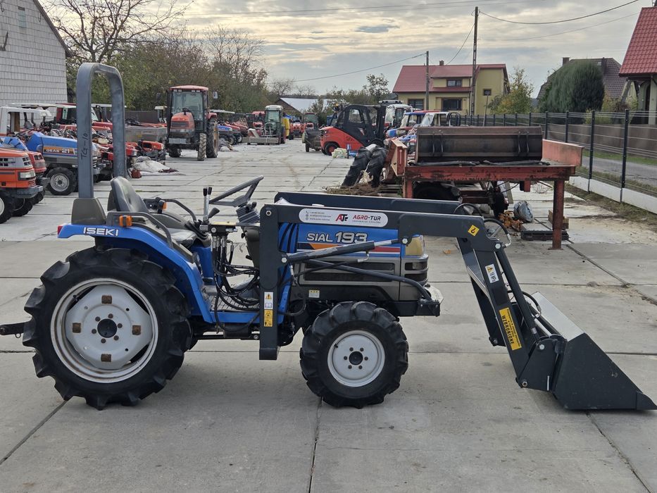 Traktorek japoński Iseki Sial 193 z turem 3 sekcyjnym 19km wspomaganie