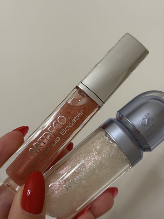 Блиск для губ з шиммером Kiko Artdeco
