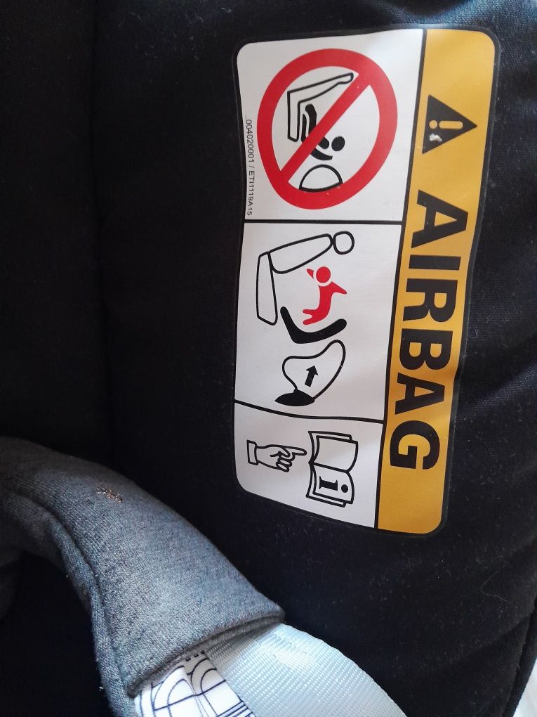 Nosidelko z wkładką dla noworodka