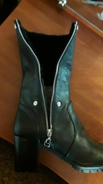 Терміново розпродаж ! Чобітки,ботинки 2 в 1) 40,41