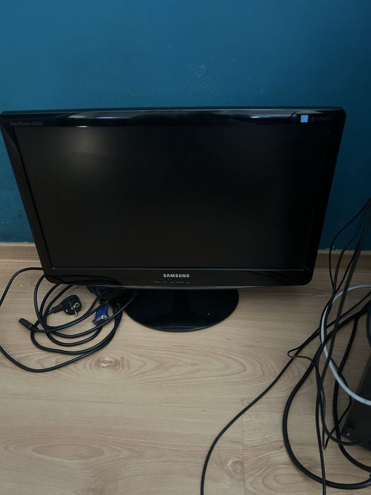 Monitor lcd 21,5