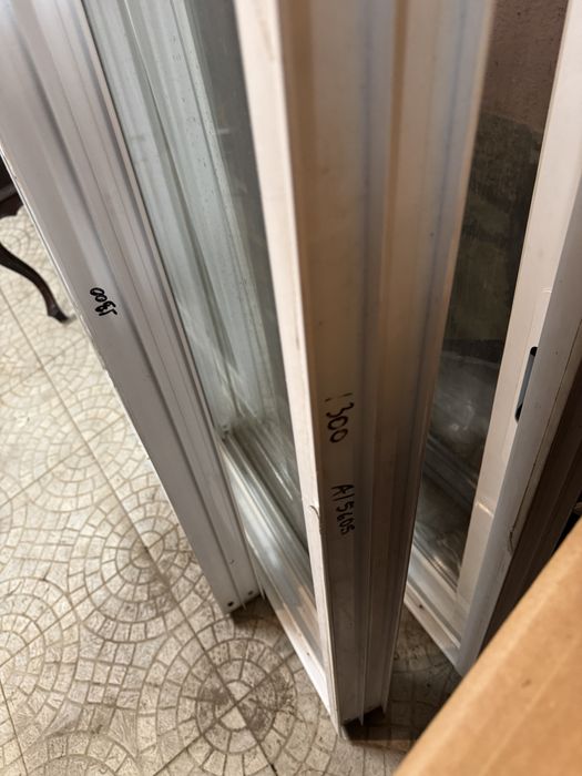 Janelas usadas em bom estado