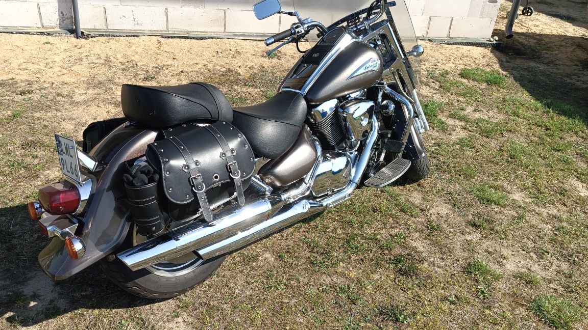 Suzuki Intruder 1500 !!