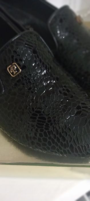 Продам туфли женские