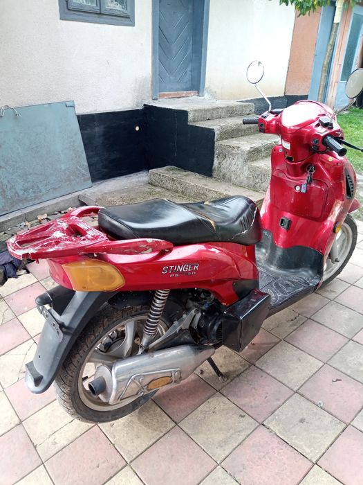 Продам скутер Stringer 150