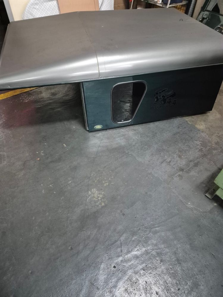 Land Rover Defender Hardtop teto