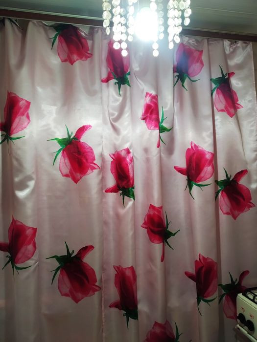 Шторы для кухни, спальни.