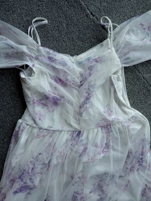 Suknia do sesji ciążowej plus wianek