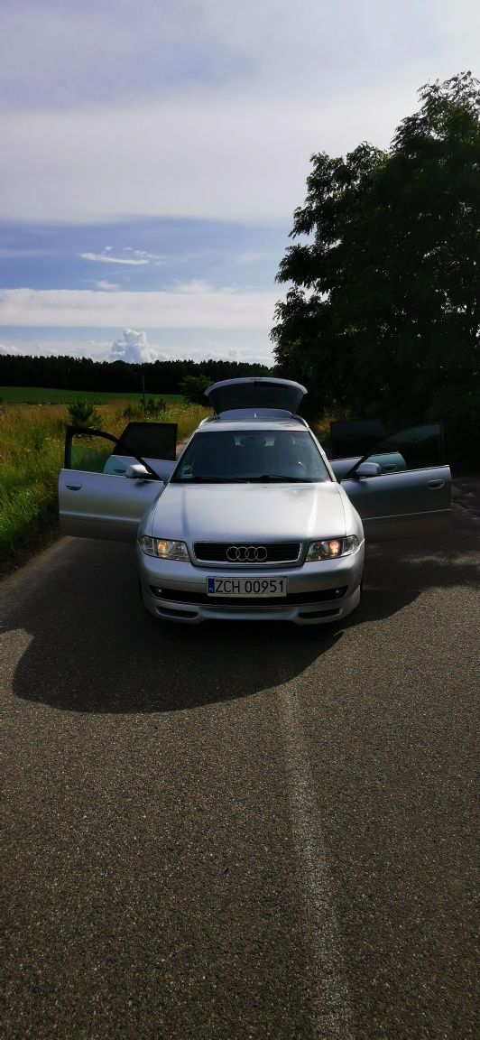 AUDI A4B5 1.9TDI 115KM 2001r