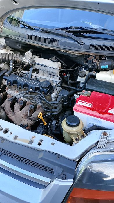 Продам Авео в гарному стані все працює,зимова гума