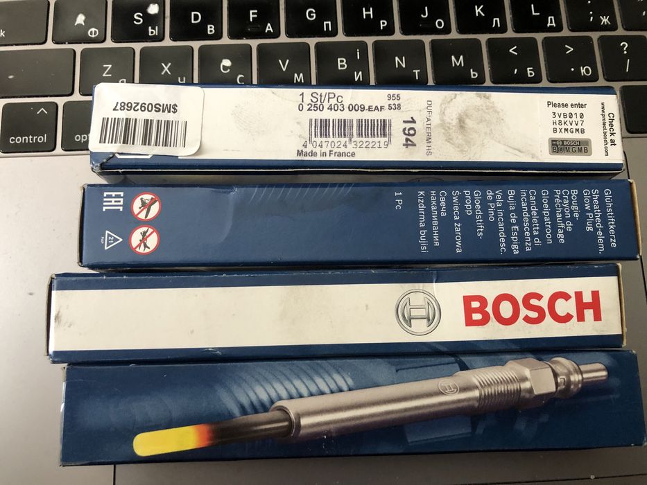 Продам нові свічки розжарювання Bosch 0 250 403 009 (4 шт)