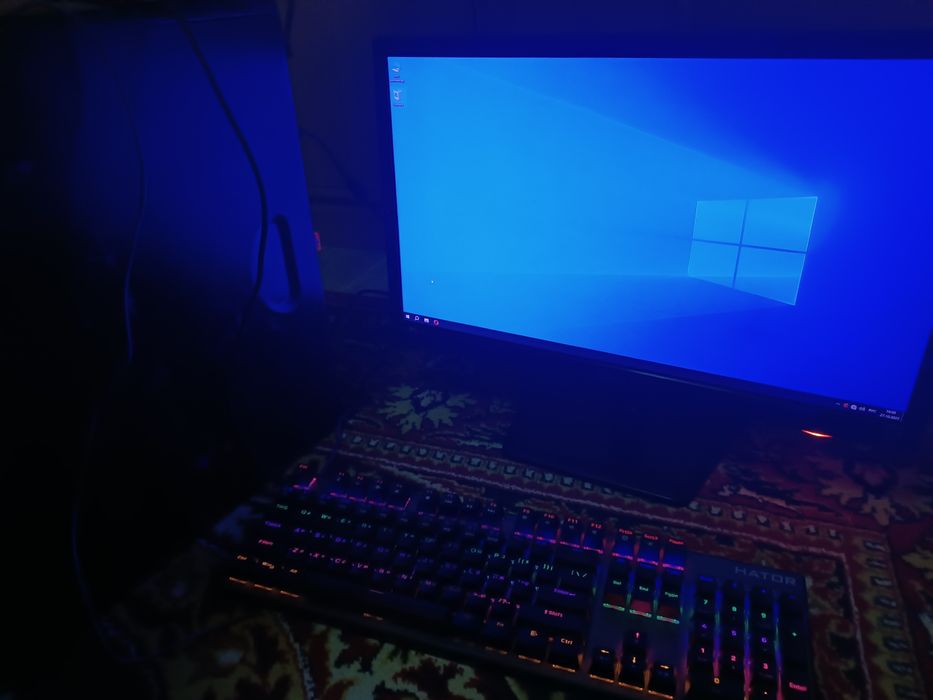 Продам монитор...