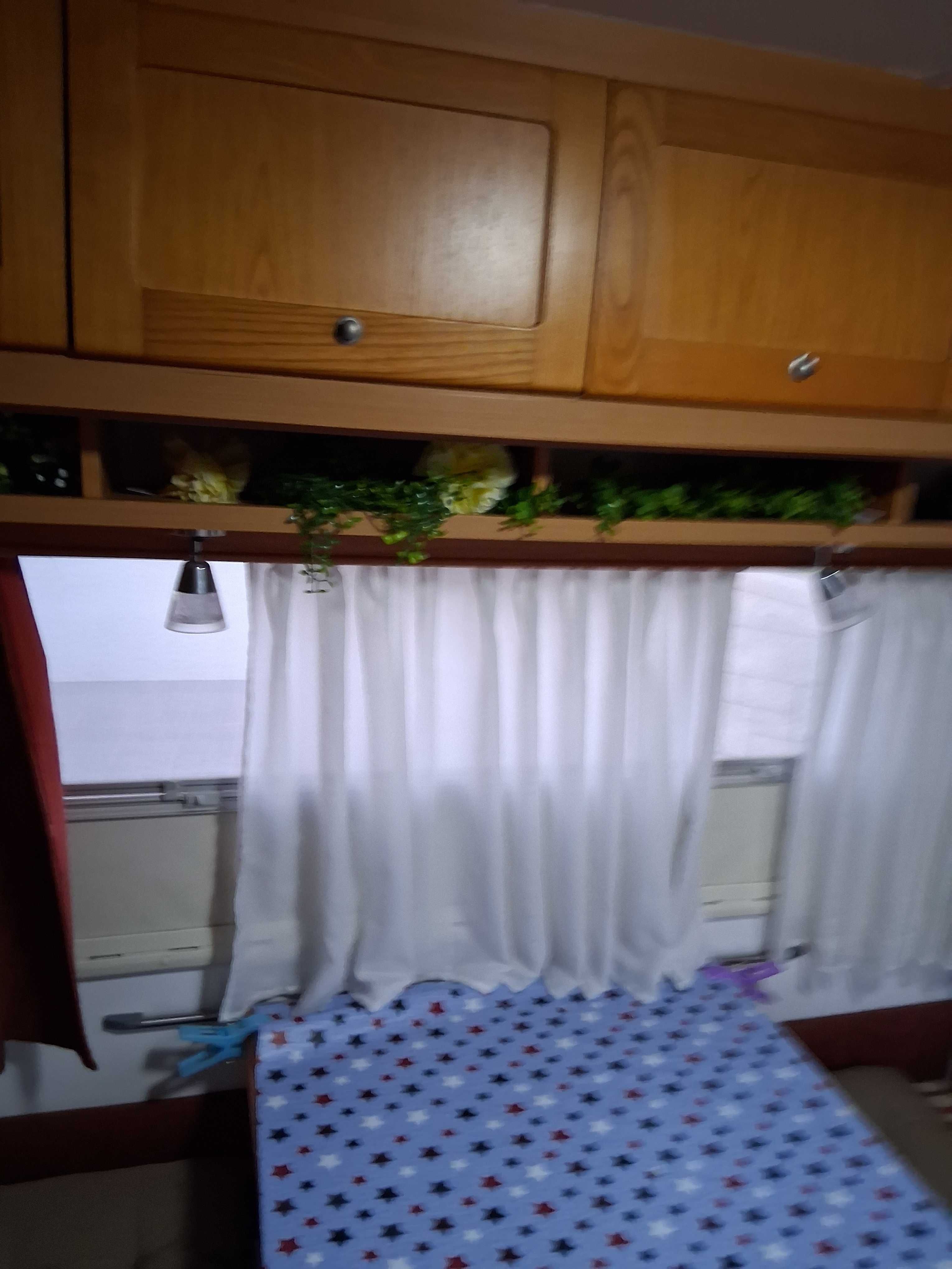 Autocaravana em ótimo estado