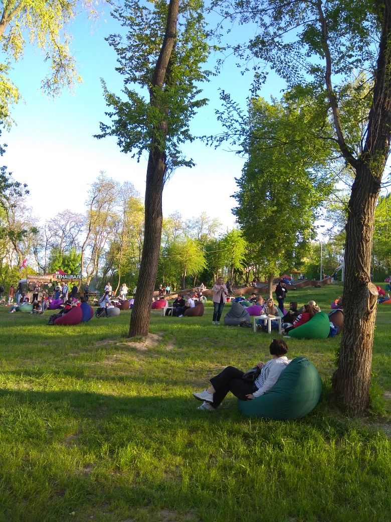 Аренда бескаркасных кресел - кресла-мешки в аренду - кресла напрокат