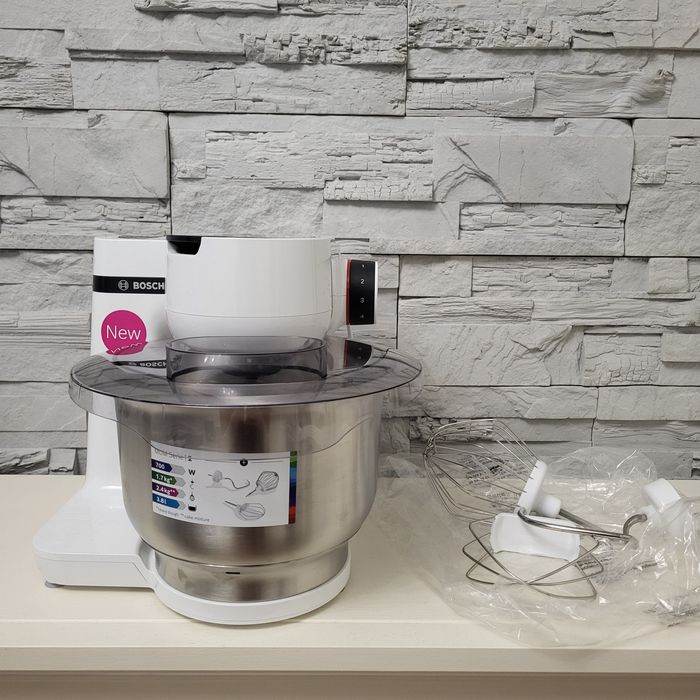 Robot kuchenny planetarny BOSCH MUMS2EW00 700W biały