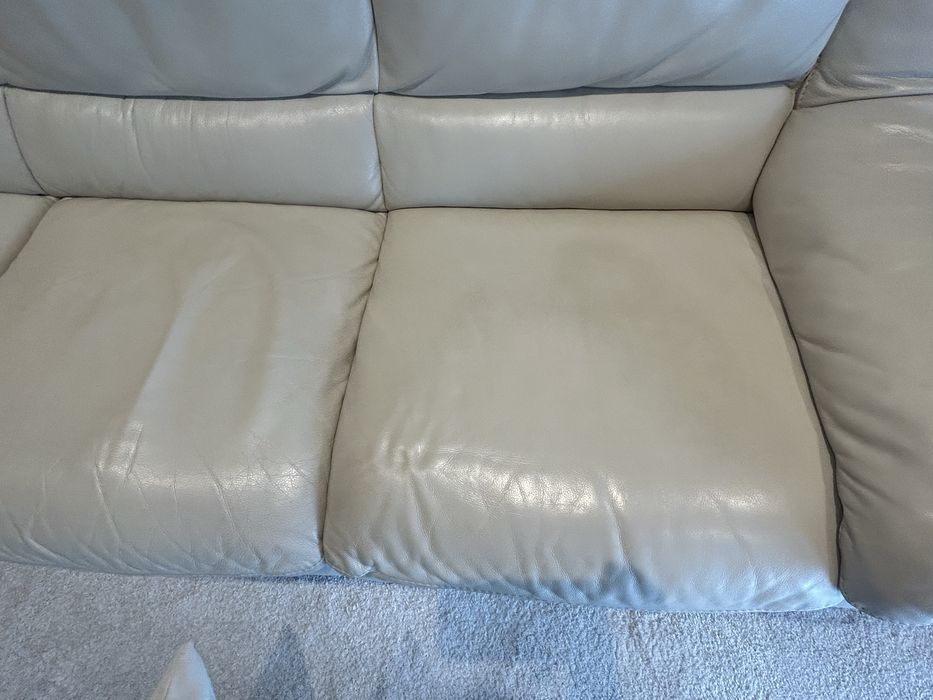 Sofa pele Divani em otimo estado