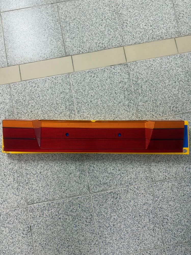 Placa decorativa traseira jetta mk2