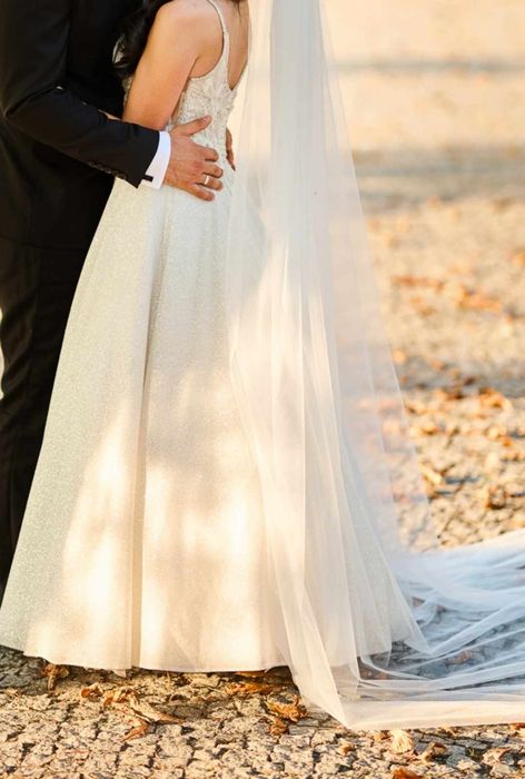 Brokatowa suknia ślubna Madonna