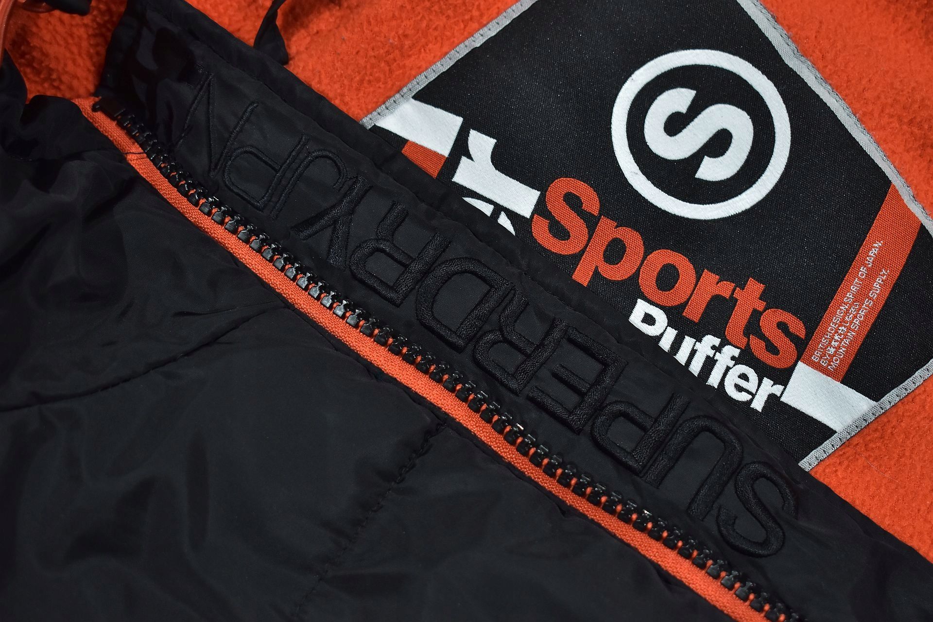 SUPERDRY Sport Puffer Kurtka Męska Zimowa / S