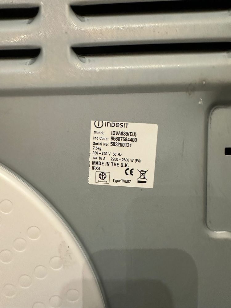 Indesit IDVA 835EU Szuszarka kondensacyjna