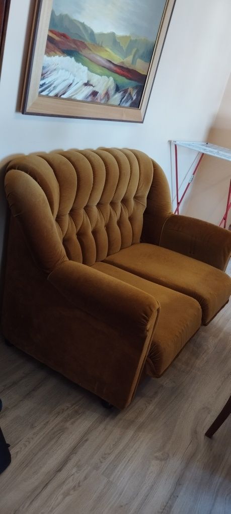 Zestaw mebli Rumuńskich Sheraton
