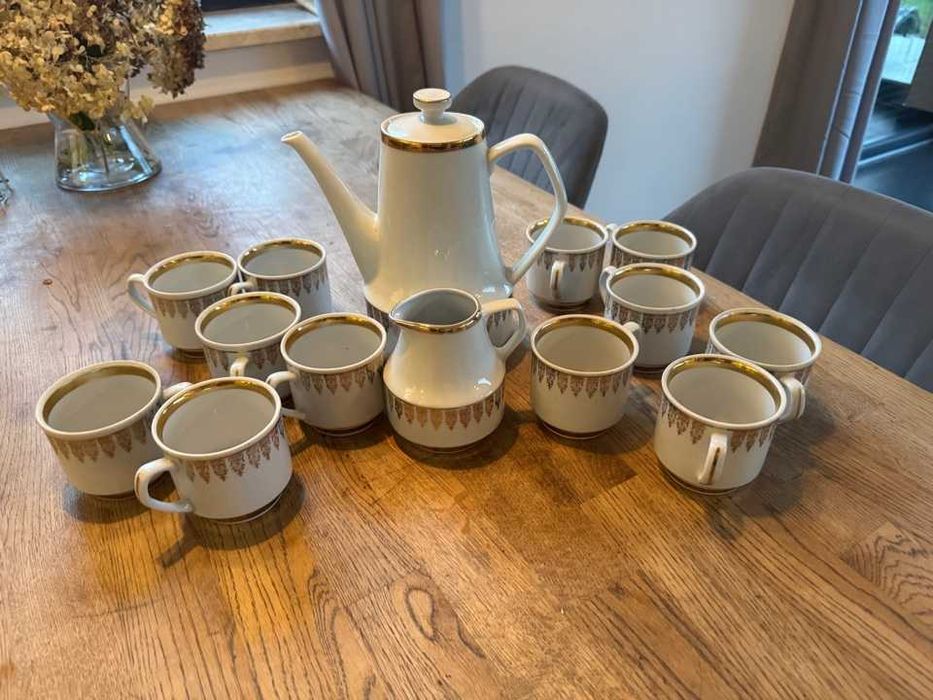 serwis kawowy chodzież