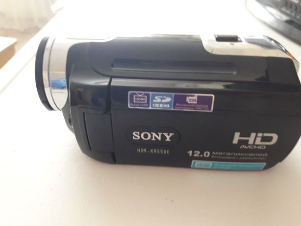 Видеокамера Sony HDR-XR550E в отличном рабочем состоянии