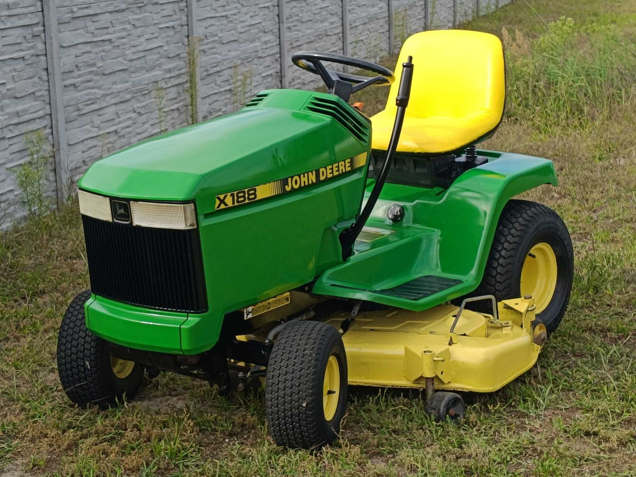 Traktorek Kosiarka John Deere LX188 Kawasaki V2