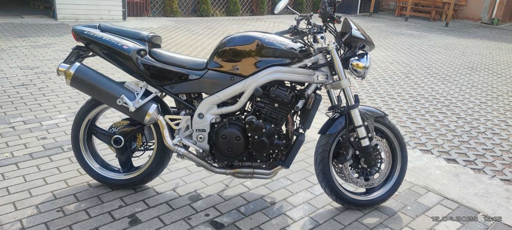 Sprzedam motocykl Triumph speed triple 955i