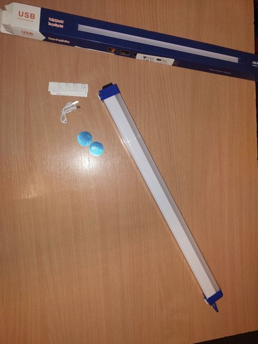 Світильник накладний LED акумуляторний 52см