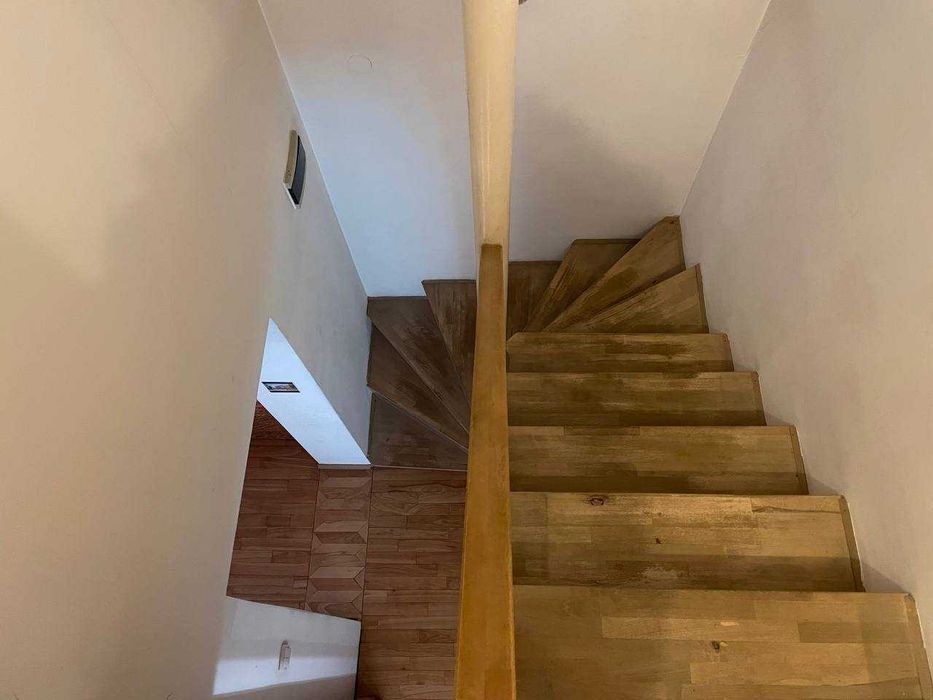 Два будинки в Карпатах для бізнесу або великої родини, Рахів