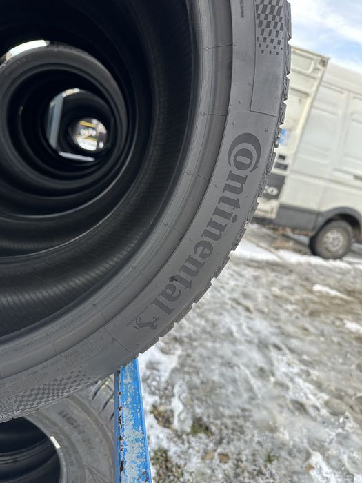 Шини б/у R21 275/40; 305/35/21 Continental