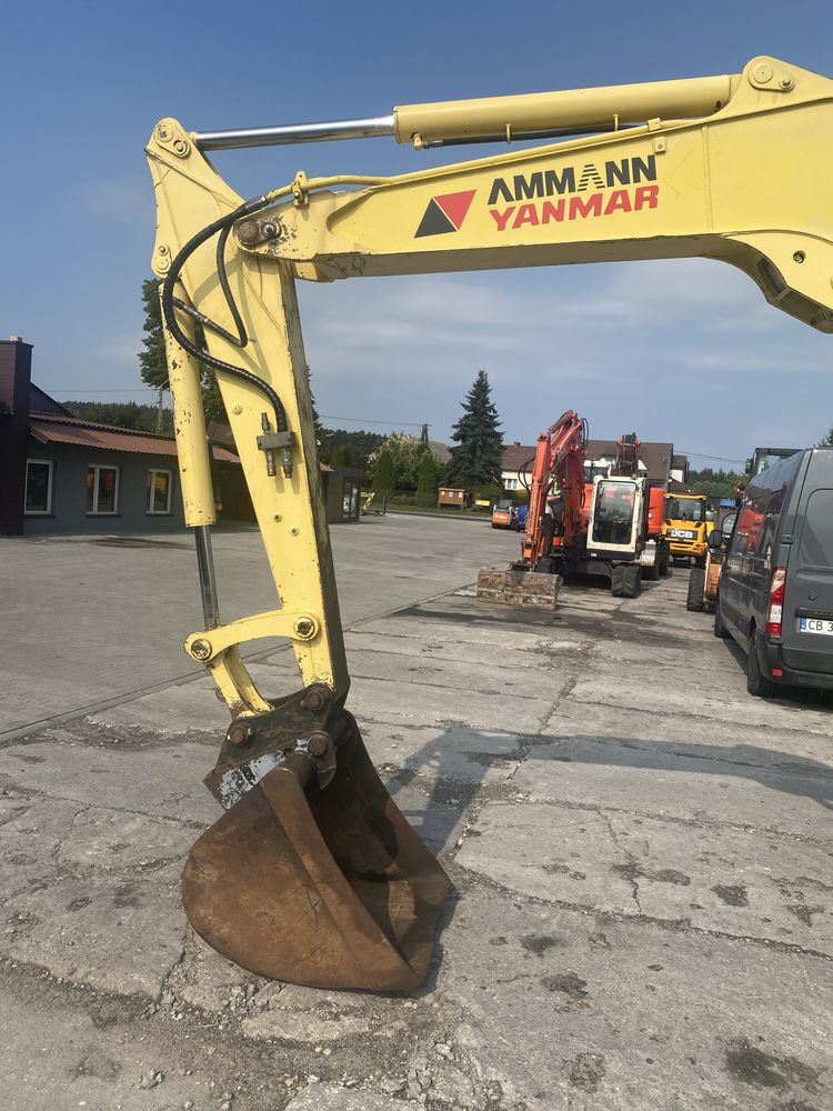 Екскаватор yanmar