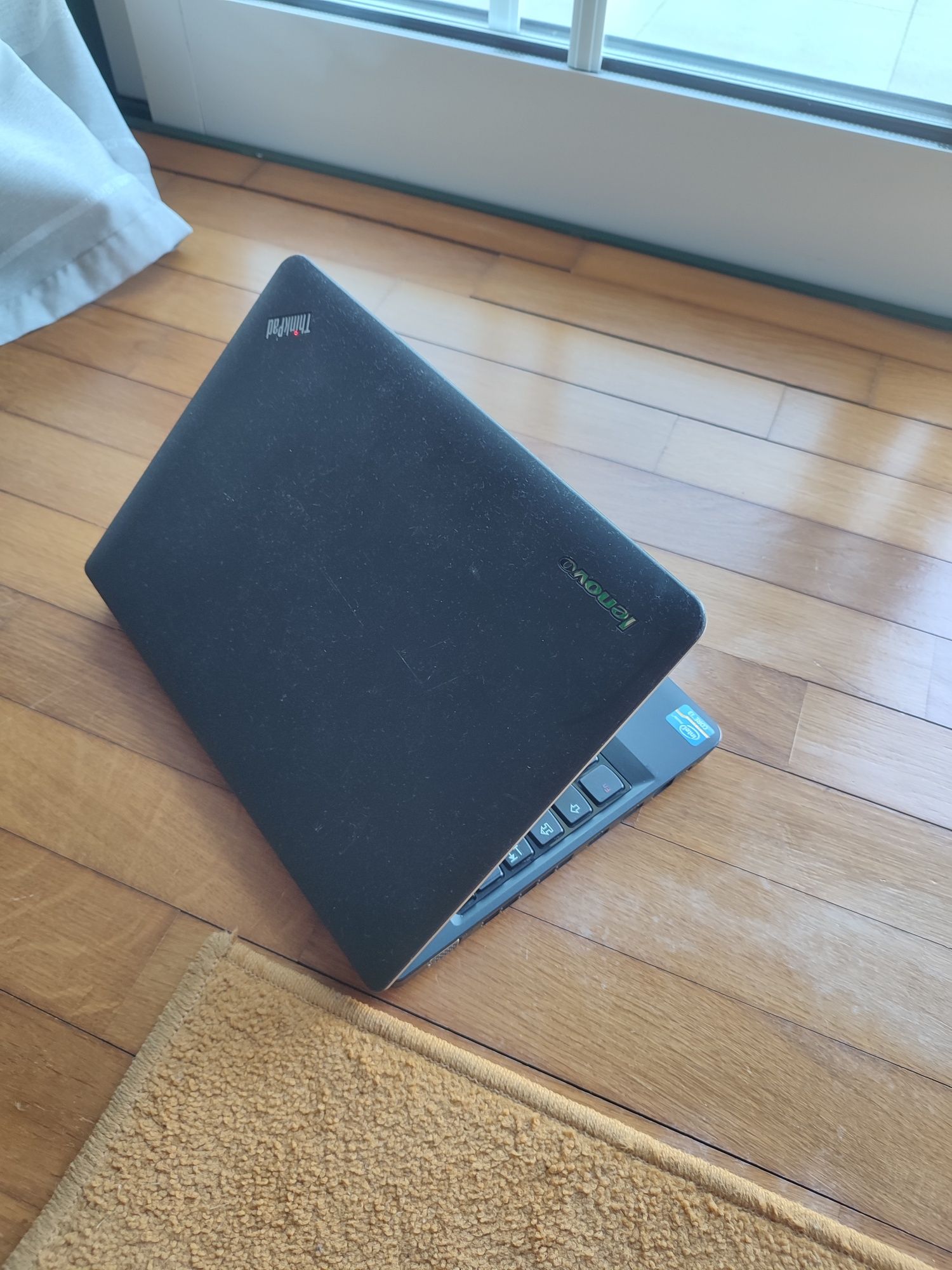Portátil Lenovo Thinkpad