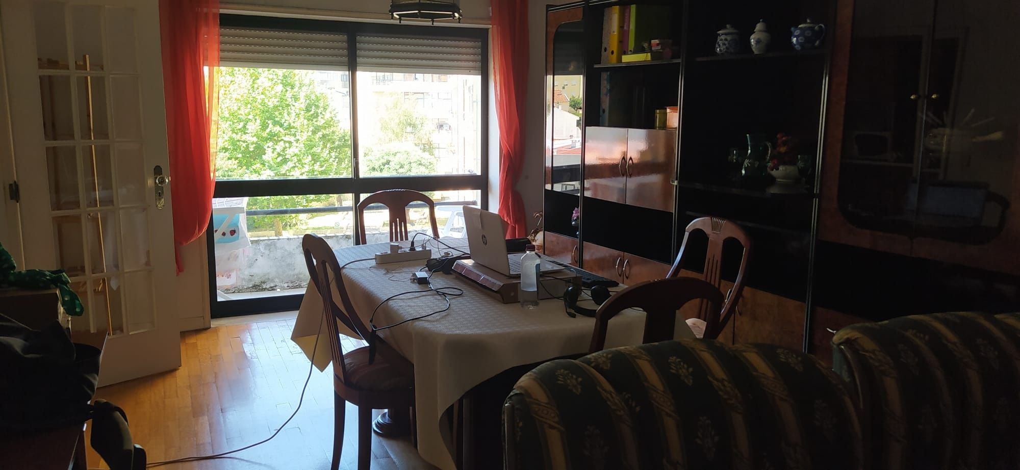 Quarto no centro de Viana