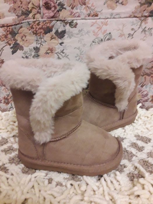 Детячі уги,нові.