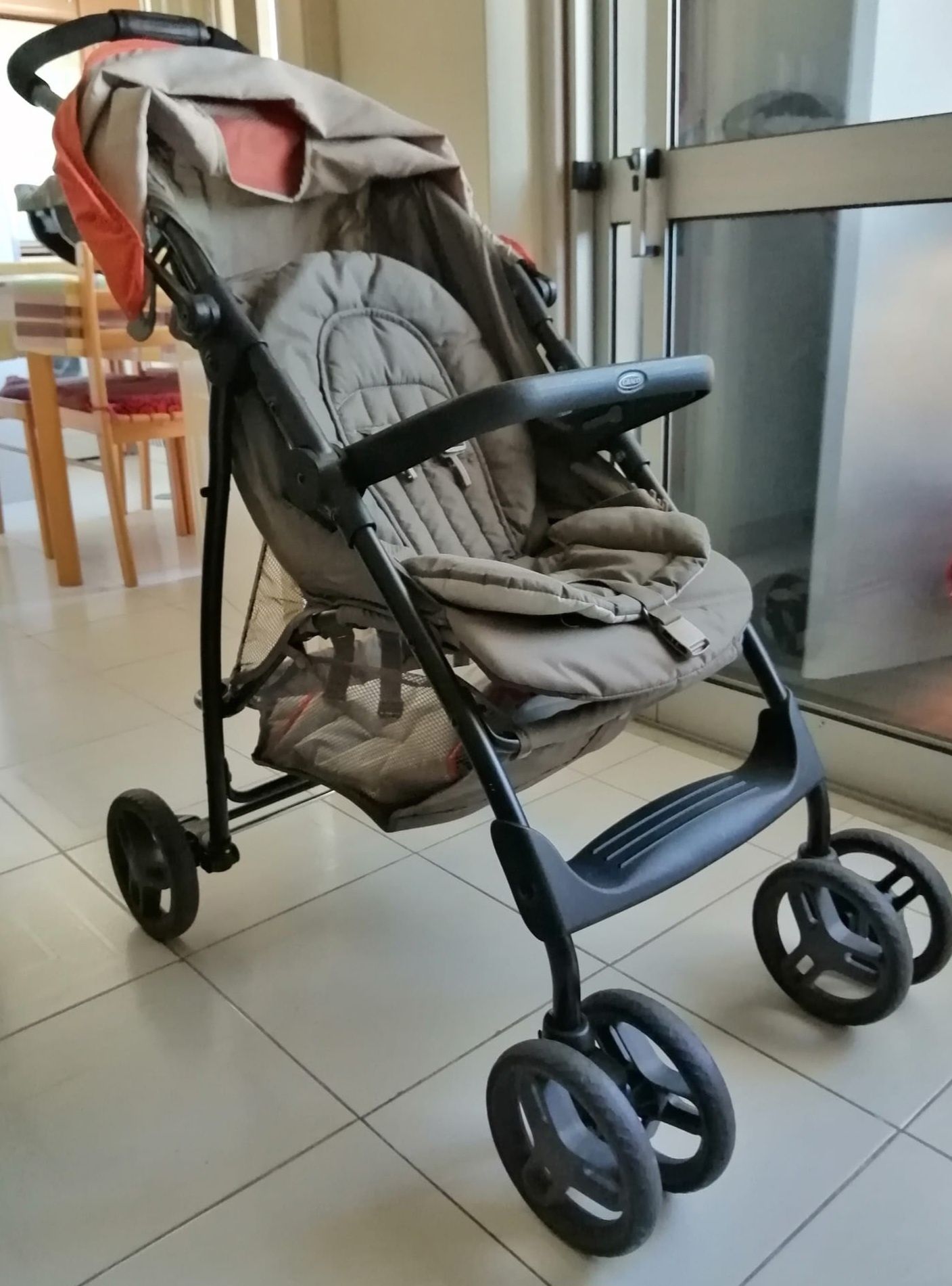 Carrinho + Ovo Marca Graco