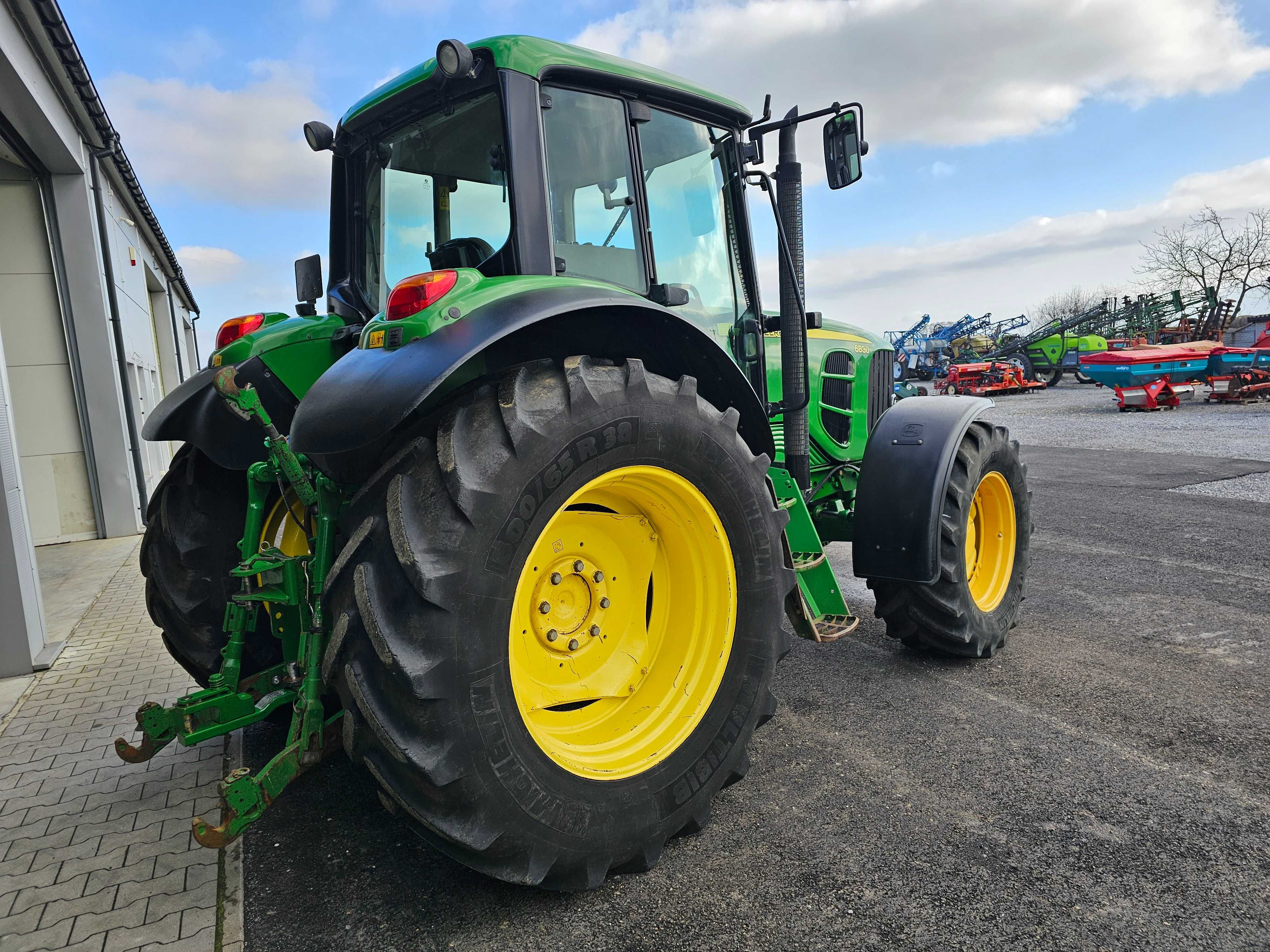 John Deere 6830 TUZ , Power Quad  tylko 8 tyś h  Bardzo ładny Stan !!!